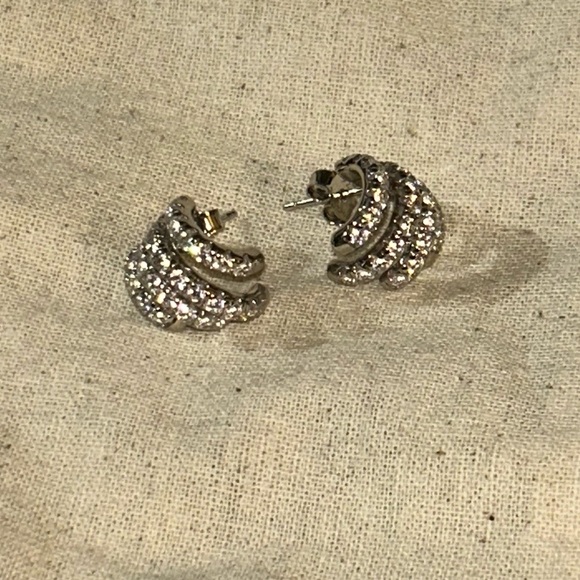 NWT Neo Relique Sterling Silver Crystal Huggie Cage Earrings - Picture 8 of 11